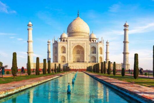 Taj Mahal Day Tour from Delhi by Car