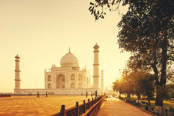 Sunrise Taj Mahal Tour from Delhi