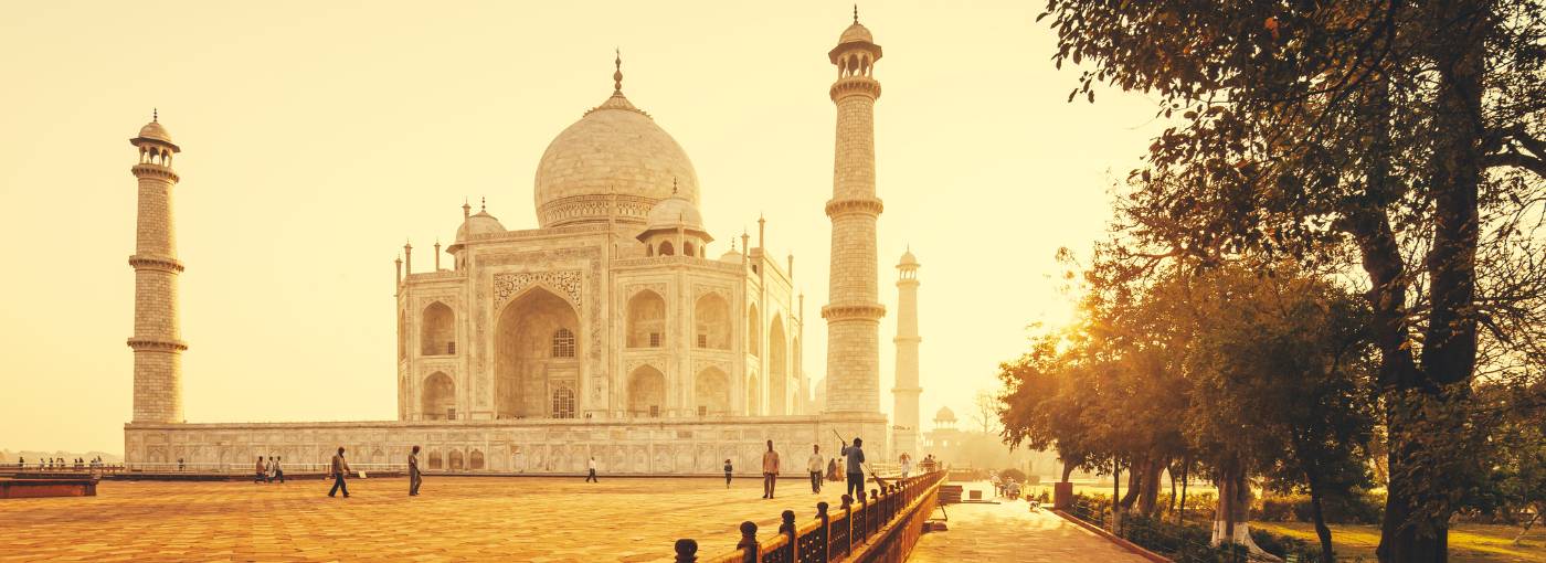 Sunrise Taj Mahal Tour from Delhi